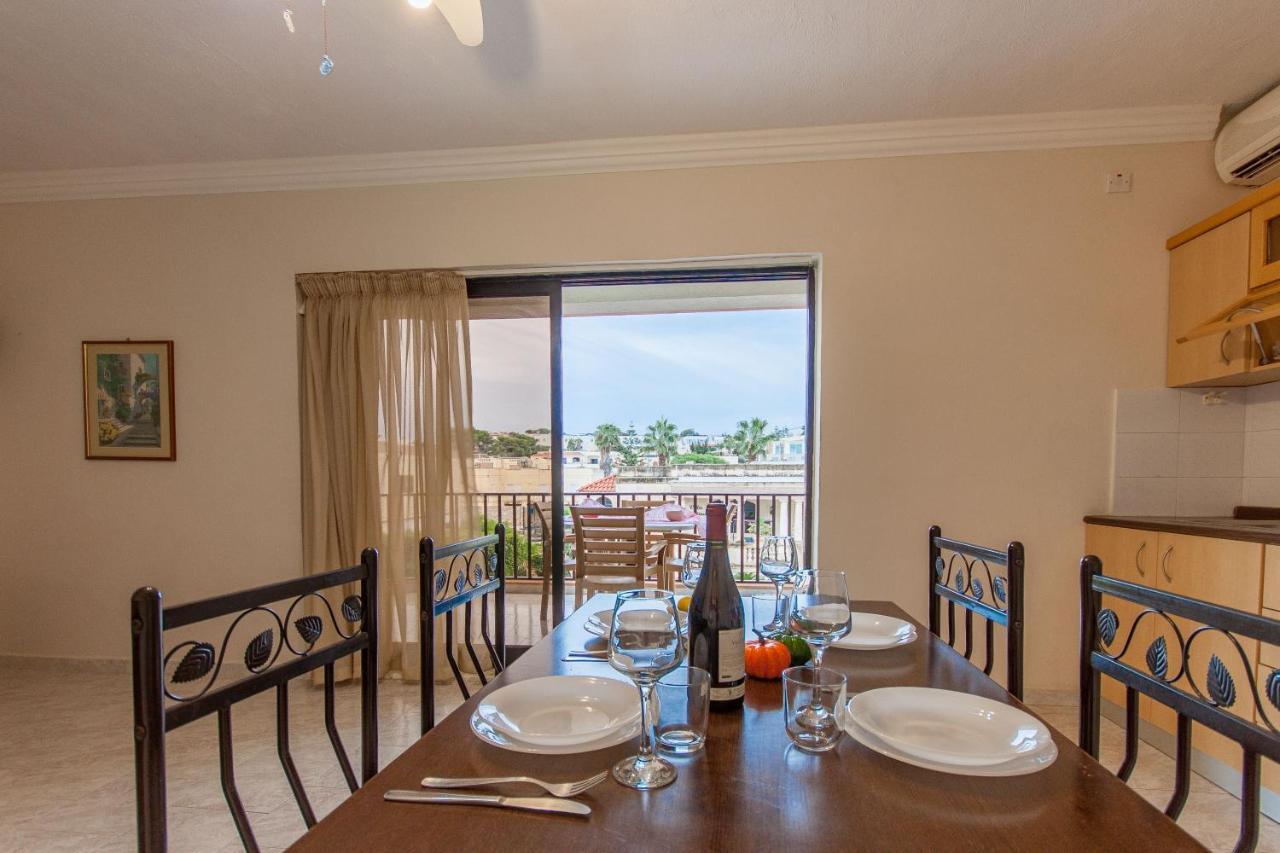 Pool And Sea Merill Apartments - Happy Rentals Mellieha Exterior photo