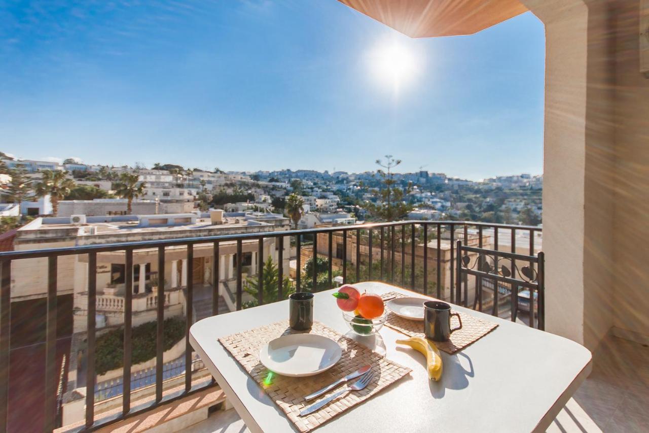 Pool And Sea Merill Apartments - Happy Rentals Mellieha Exterior photo